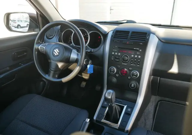 SUZUKI Grand Vitara 1.6 City