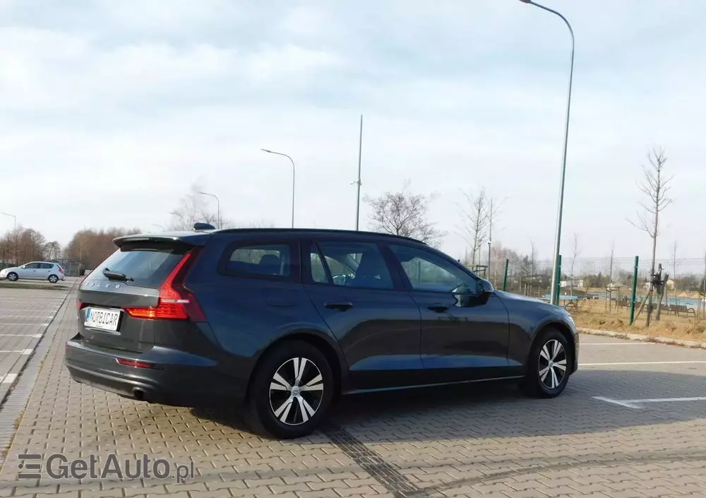 VOLVO V60 D3 Momentum