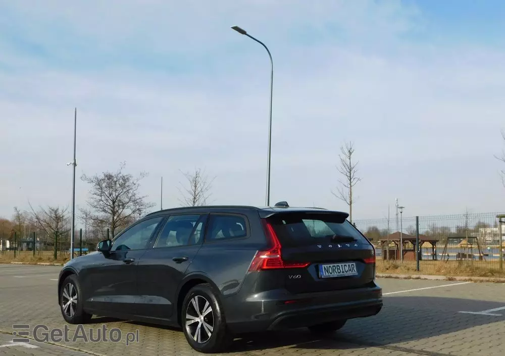 VOLVO V60 D3 Momentum