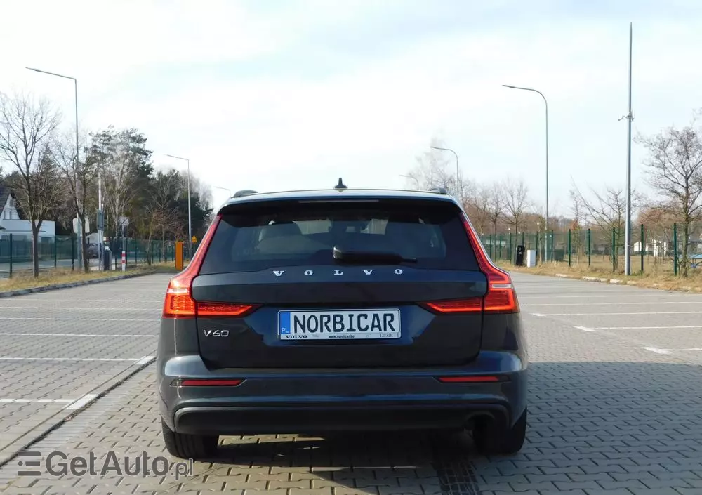 VOLVO V60 D3 Momentum