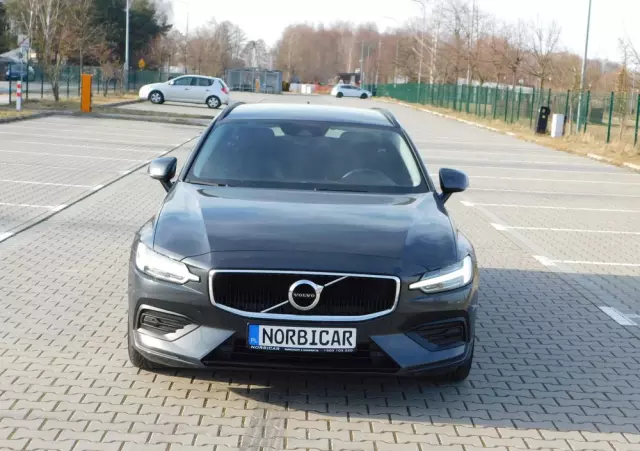 VOLVO V60 D3 Momentum