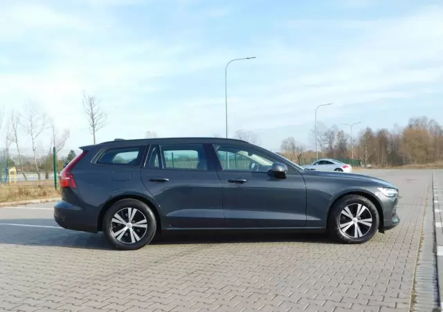 VOLVO V60 D3 Momentum