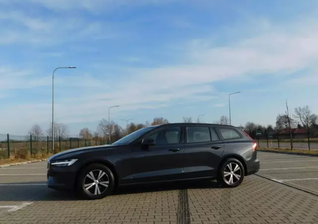 VOLVO V60 D3 Momentum