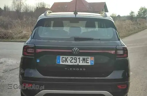 VOLKSWAGEN T-Cross 