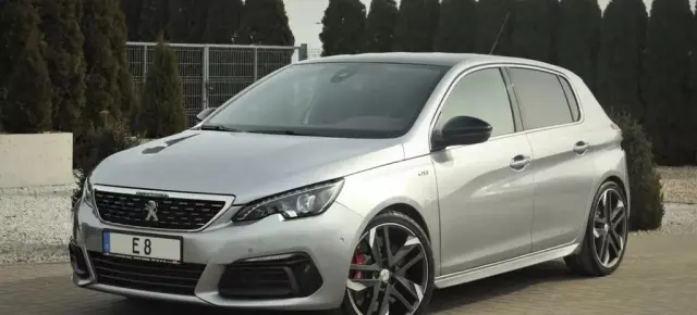 PEUGEOT 308 
