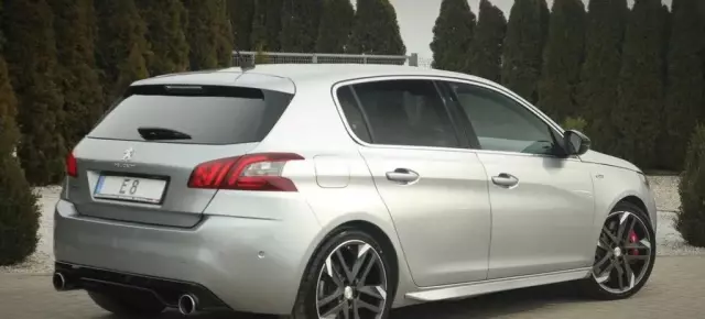 PEUGEOT 308 