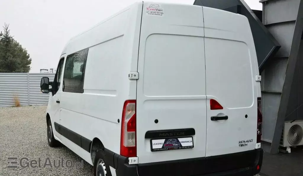 RENAULT Master 