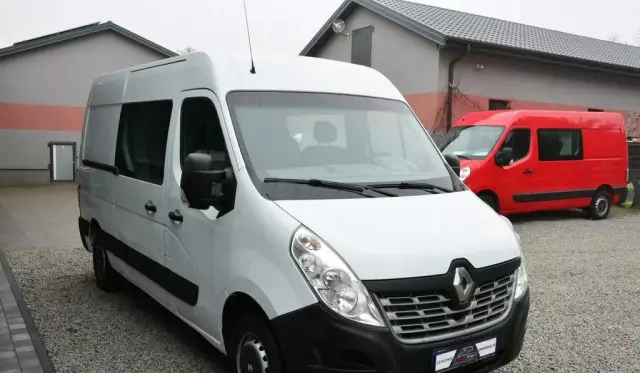 RENAULT Master 