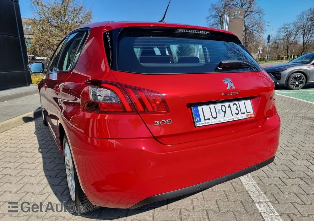 PEUGEOT 308 