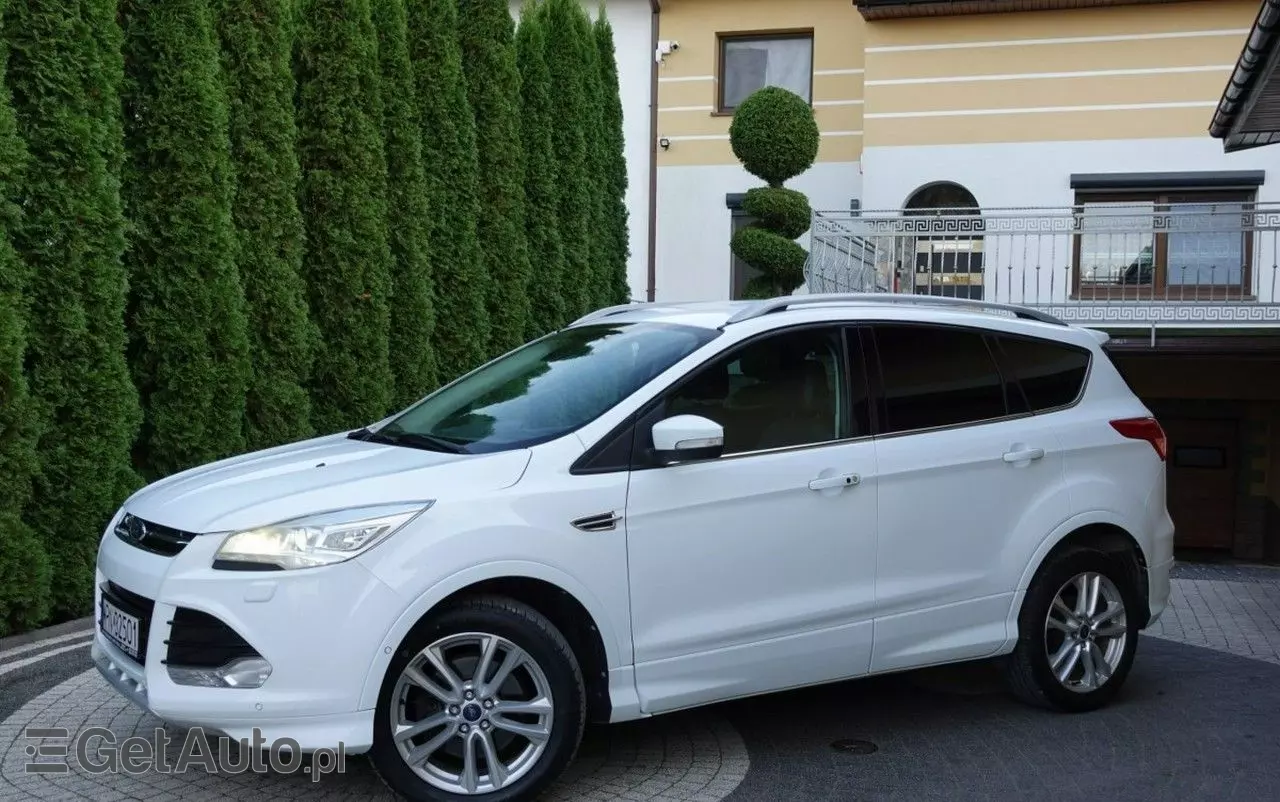 FORD Kuga 