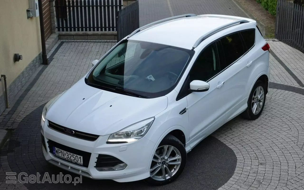 FORD Kuga 
