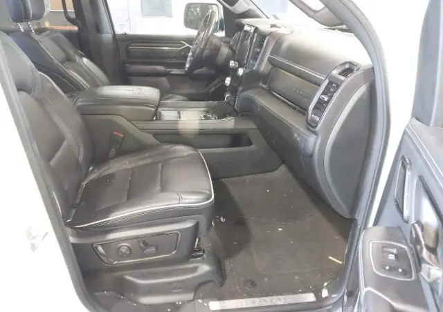 RAM 1500 5.7 Crew Cab Limited