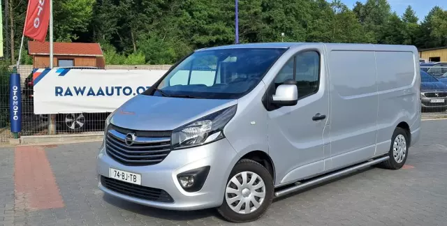 OPEL VIVARO 