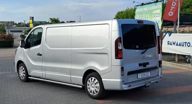 OPEL VIVARO 
