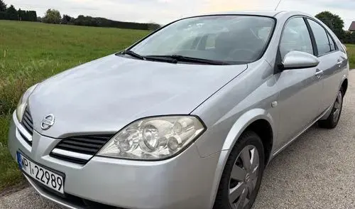 NISSAN Primera 