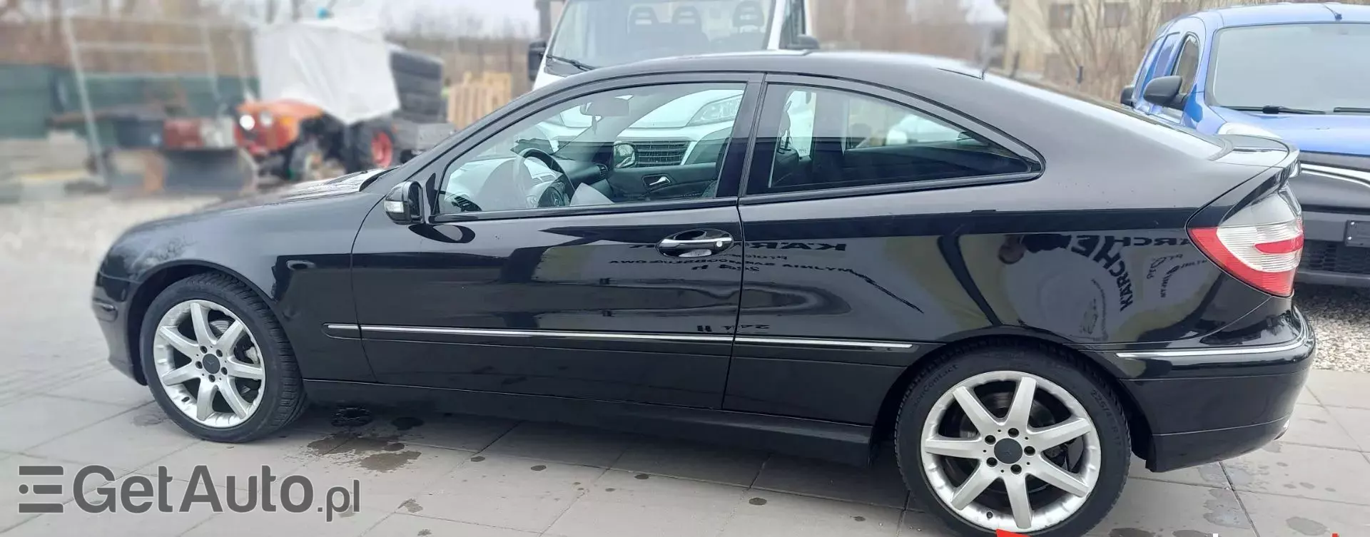 MERCEDES-BENZ Klasa C C 180 Kompressor (143 KM)