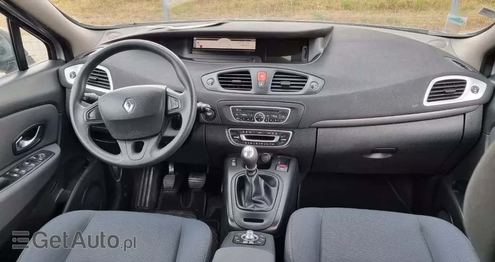RENAULT Scenic 