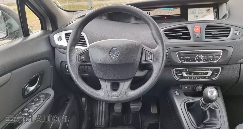 RENAULT Scenic 
