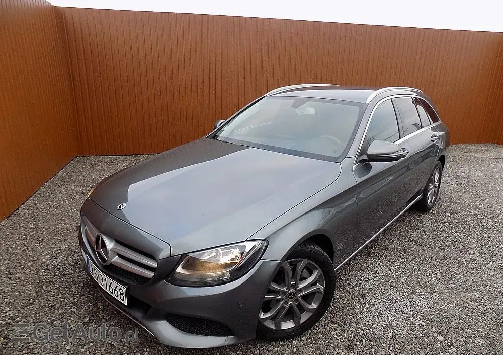 MERCEDES-BENZ Klasa C 180 (BlueTEC) d T Exclusive