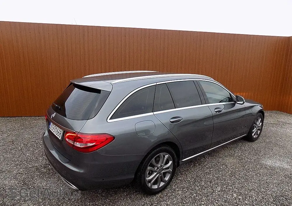 MERCEDES-BENZ Klasa C 180 (BlueTEC) d T Exclusive