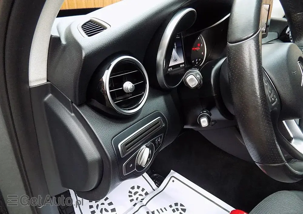 MERCEDES-BENZ Klasa C 180 (BlueTEC) d T Exclusive