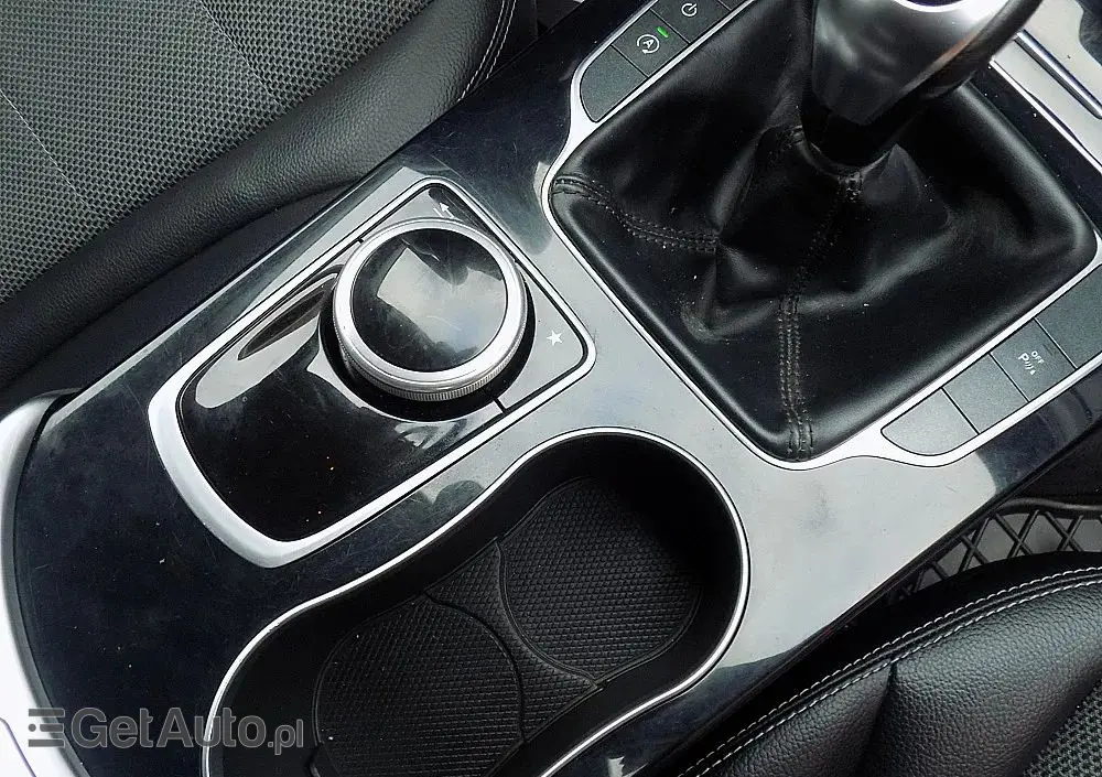 MERCEDES-BENZ Klasa C 180 (BlueTEC) d T Exclusive