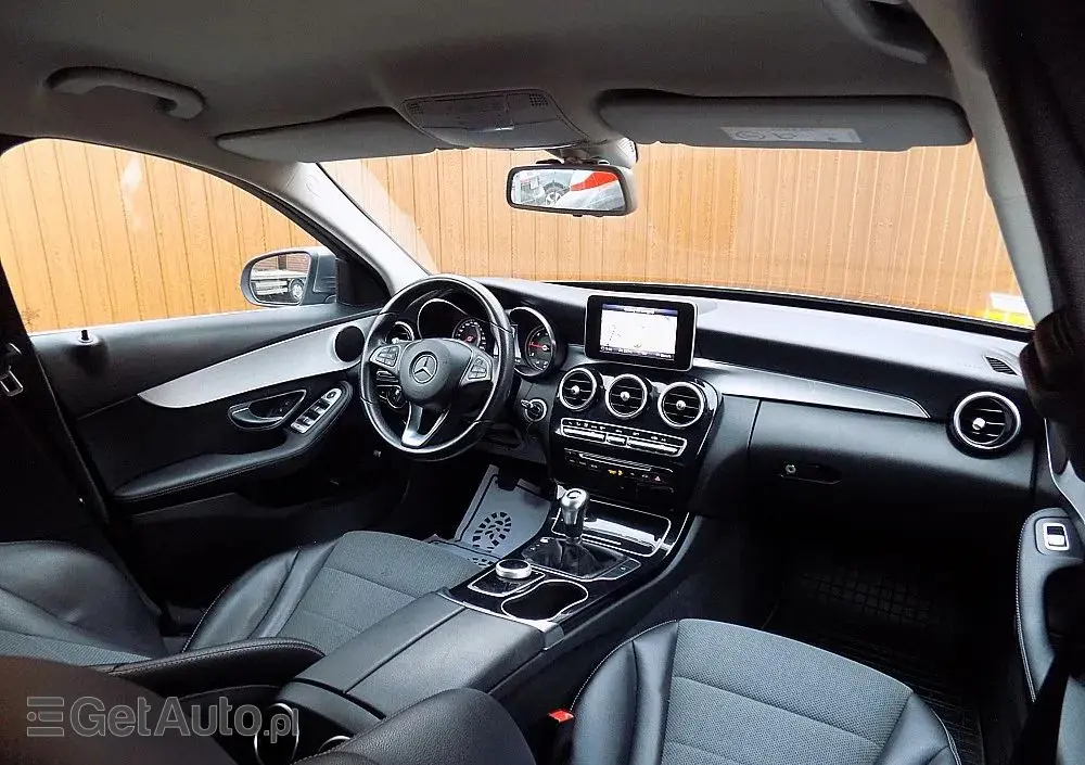 MERCEDES-BENZ Klasa C 180 (BlueTEC) d T Exclusive