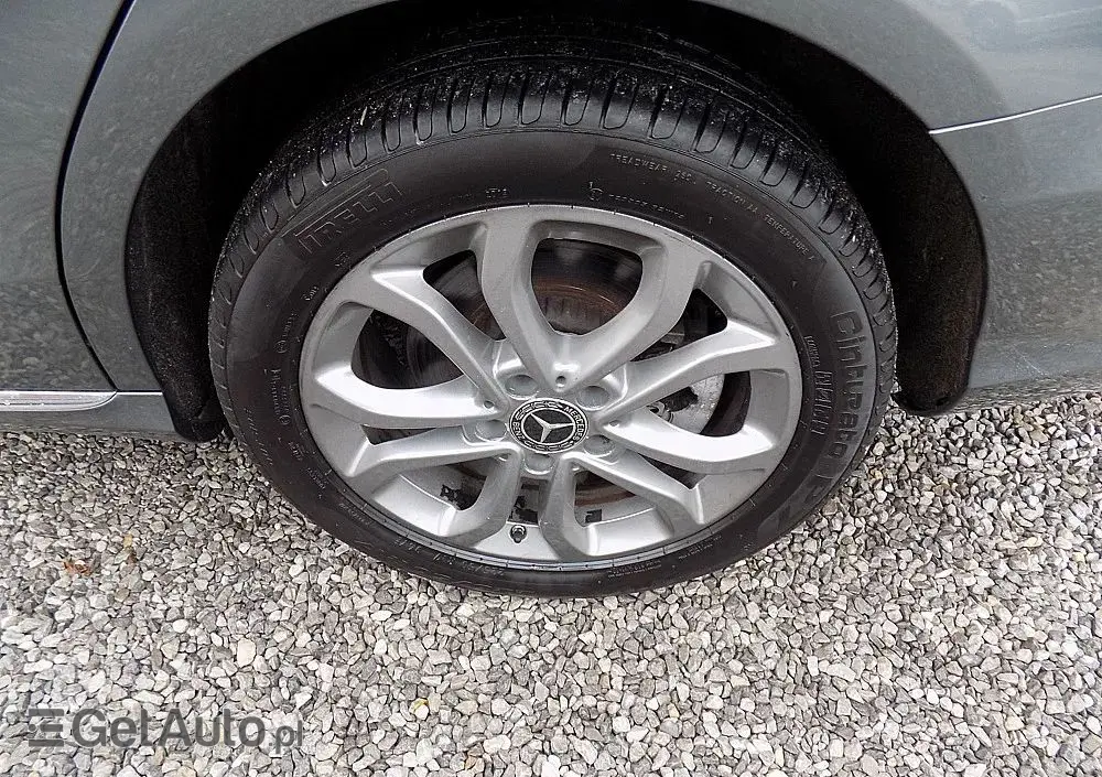 MERCEDES-BENZ Klasa C 180 (BlueTEC) d T Exclusive