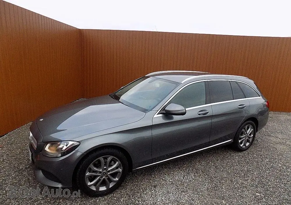 MERCEDES-BENZ Klasa C 180 (BlueTEC) d T Exclusive