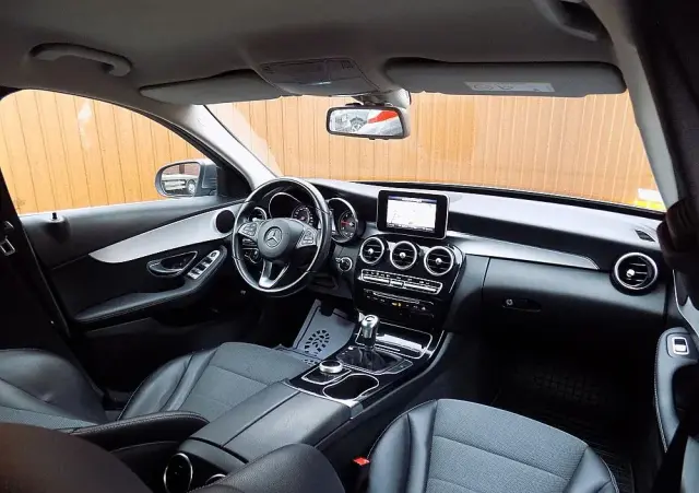 MERCEDES-BENZ Klasa C 180 (BlueTEC) d T Exclusive