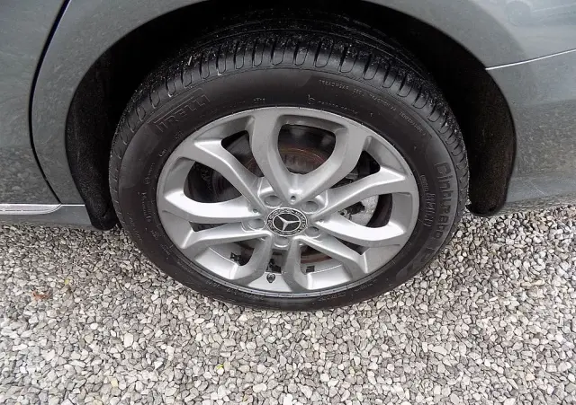 MERCEDES-BENZ Klasa C 180 (BlueTEC) d T Exclusive