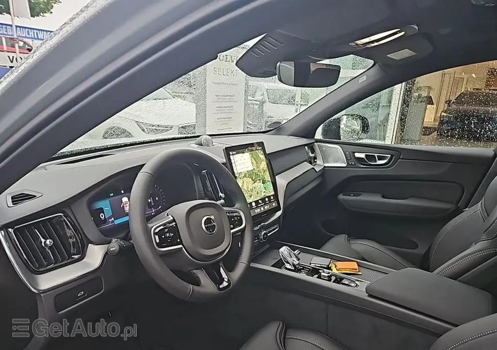 VOLVO XC 60 B5 B AWD Ultra Black Edition