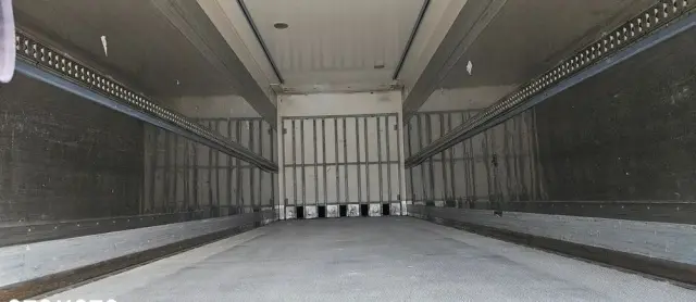 SCANIA G360 / KONTENER 8,5 M / ROLETA / OPONY 80% / AUTOMAT 