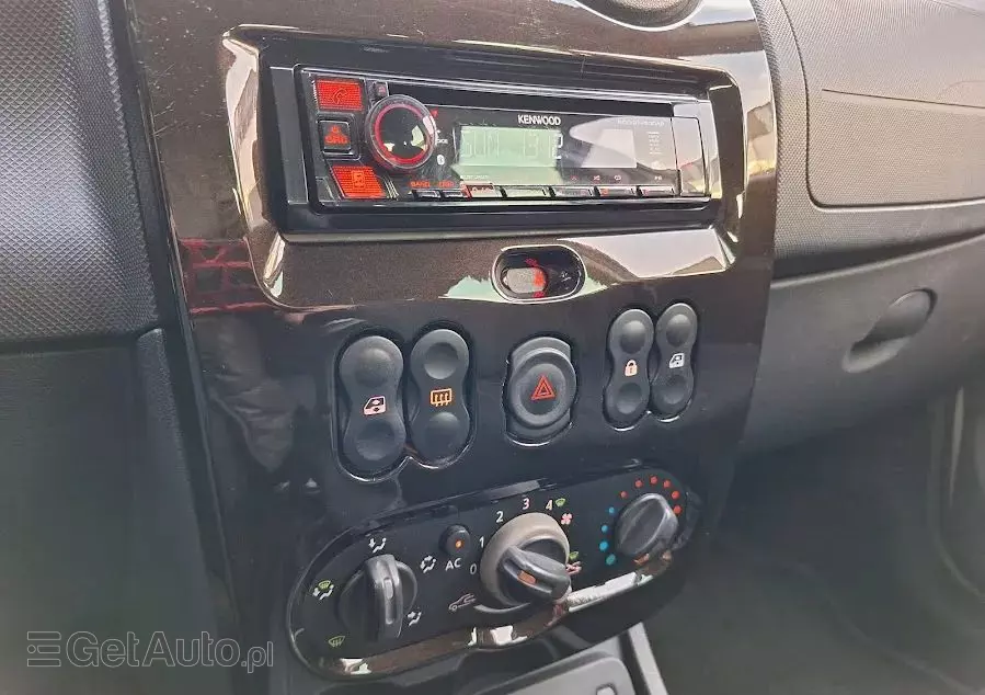 DACIA Duster 1.6 16V 4x2 Ambiance