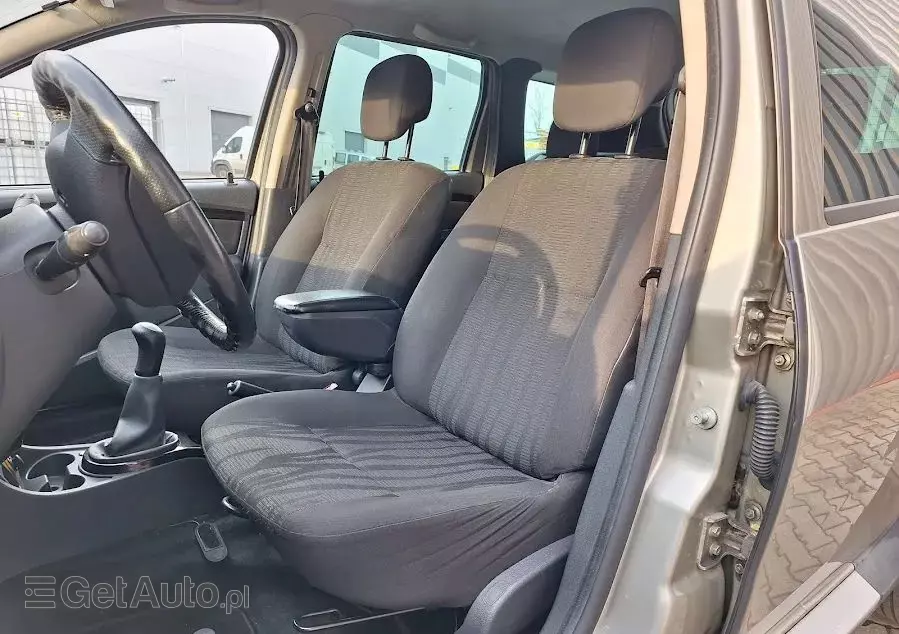 DACIA Duster 1.6 16V 4x2 Ambiance