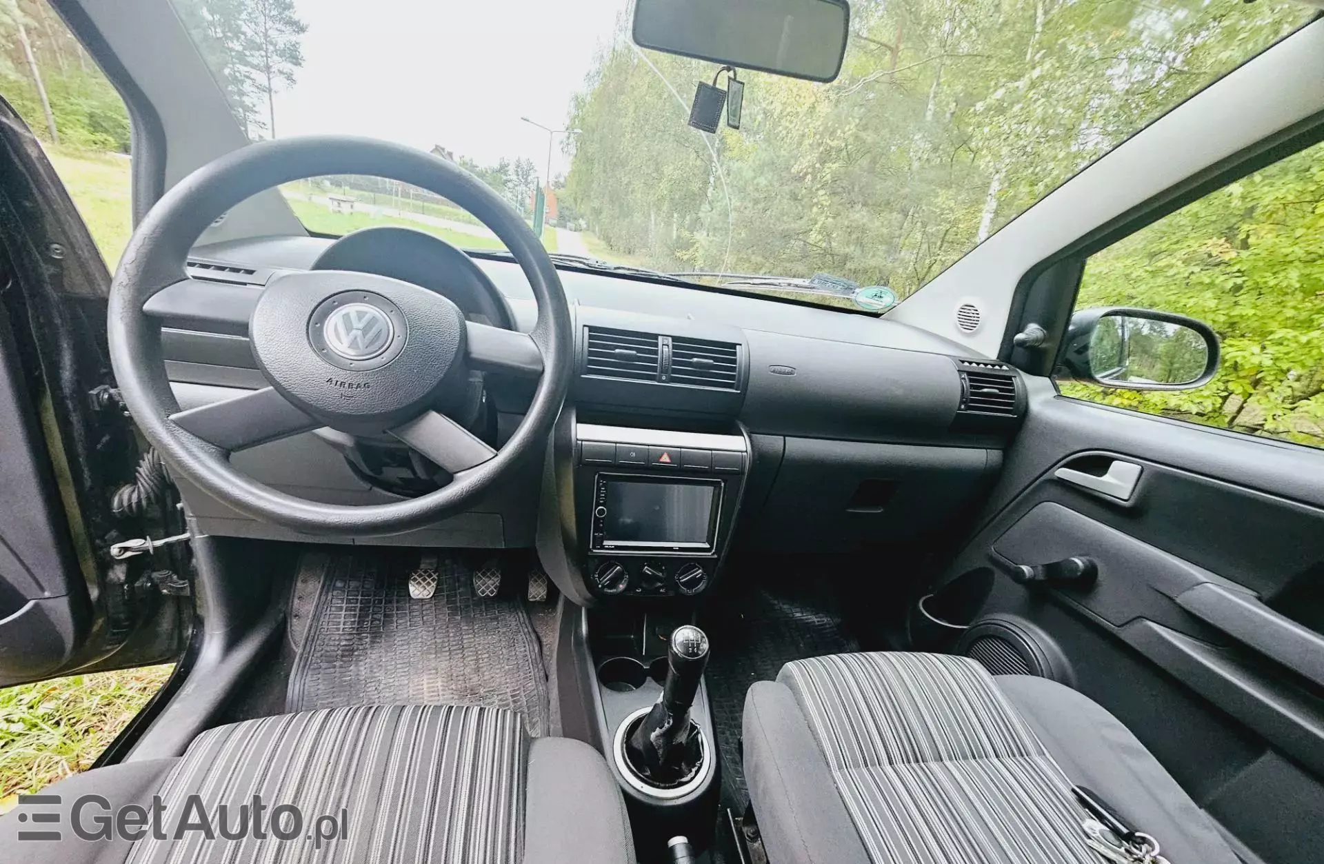 VOLKSWAGEN Fox 1.2 i (55 KM)