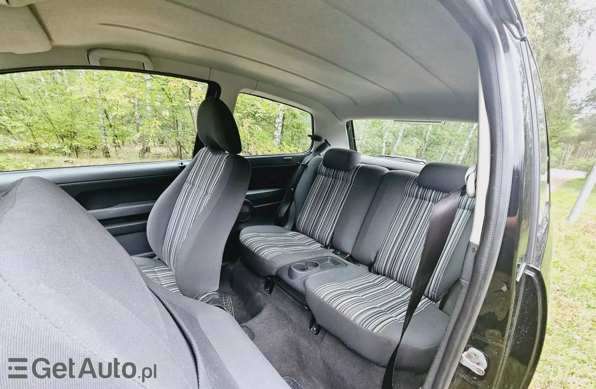 VOLKSWAGEN Fox 1.2 i (55 KM)