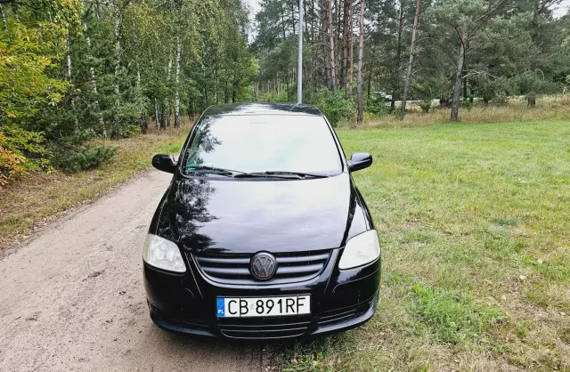 VOLKSWAGEN Fox 1.2 i (55 KM)