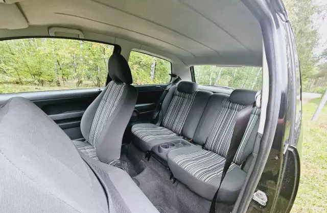 VOLKSWAGEN Fox 1.2 i (55 KM)