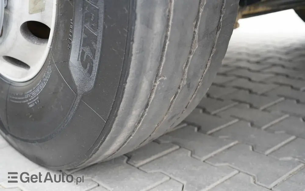 MAN TGS 32.400 / 8x4 / BETONOMIESZARKA LIEBHERR   / GRUSZKA 9 M3 / ALUFELGI / EURO 5 