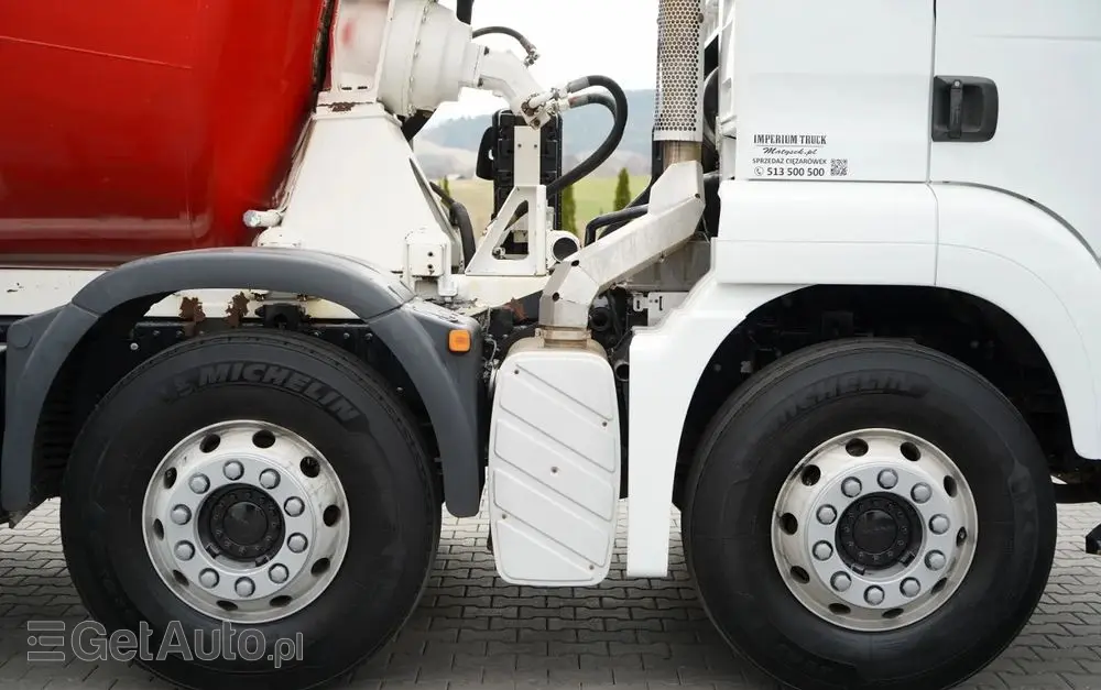 MAN TGS 32.400 / 8x4 / BETONOMIESZARKA LIEBHERR   / GRUSZKA 9 M3 / ALUFELGI / EURO 5 
