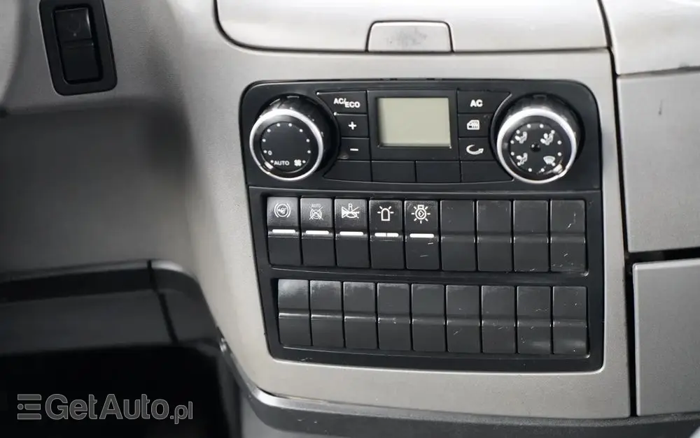 MAN TGS 32.400 / 8x4 / BETONOMIESZARKA LIEBHERR   / GRUSZKA 9 M3 / ALUFELGI / EURO 5 