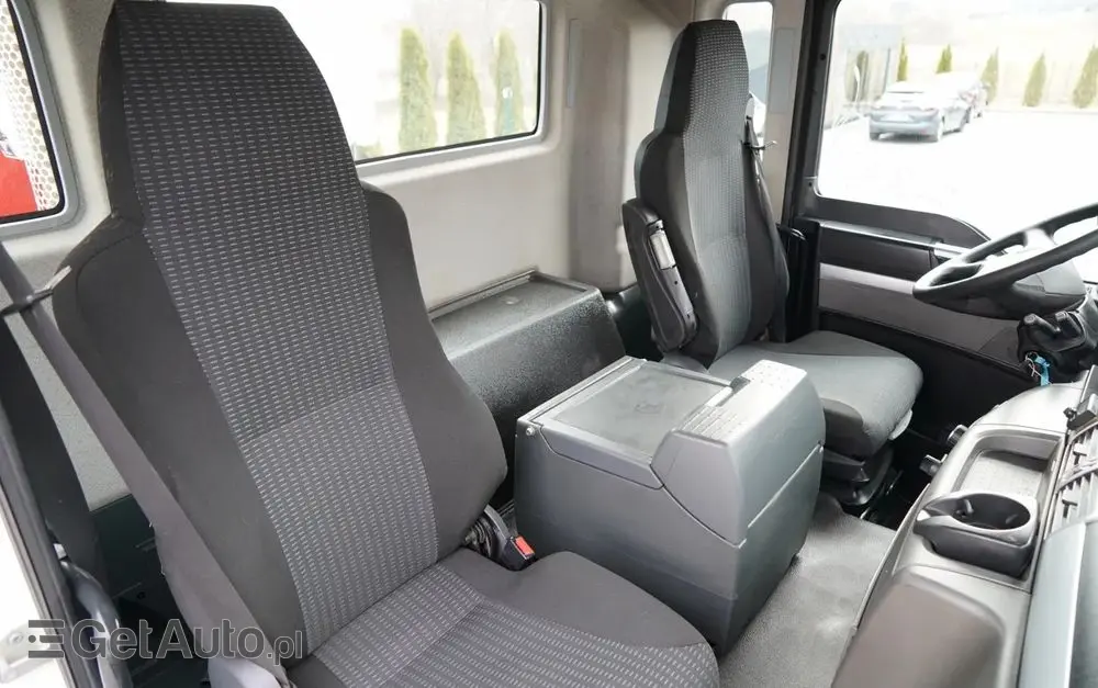 MAN TGS 32.400 / 8x4 / BETONOMIESZARKA LIEBHERR   / GRUSZKA 9 M3 / ALUFELGI / EURO 5 