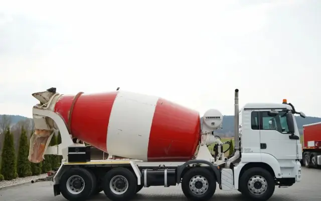 MAN TGS 32.400 / 8x4 / BETONOMIESZARKA LIEBHERR   / GRUSZKA 9 M3 / ALUFELGI / EURO 5 
