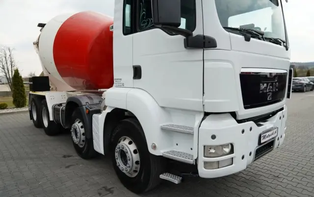 MAN TGS 32.400 / 8x4 / BETONOMIESZARKA LIEBHERR   / GRUSZKA 9 M3 / ALUFELGI / EURO 5 