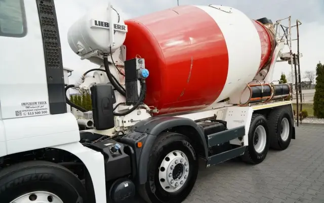 MAN TGS 32.400 / 8x4 / BETONOMIESZARKA LIEBHERR   / GRUSZKA 9 M3 / ALUFELGI / EURO 5 