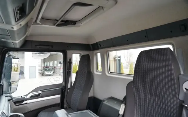 MAN TGS 32.400 / 8x4 / BETONOMIESZARKA LIEBHERR   / GRUSZKA 9 M3 / ALUFELGI / EURO 5 