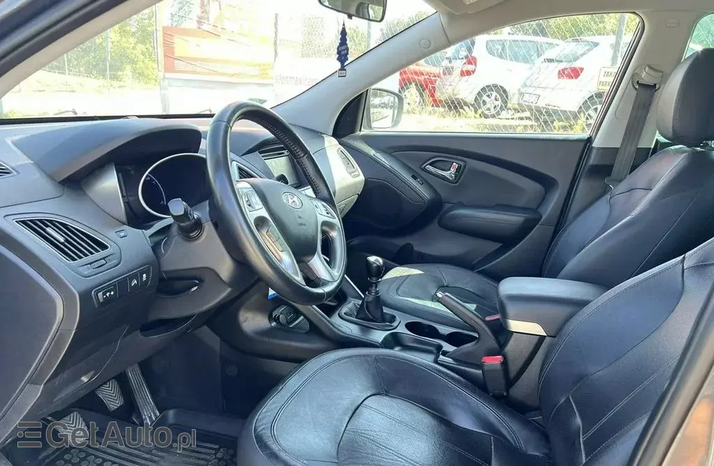 HYUNDAI Ix35 