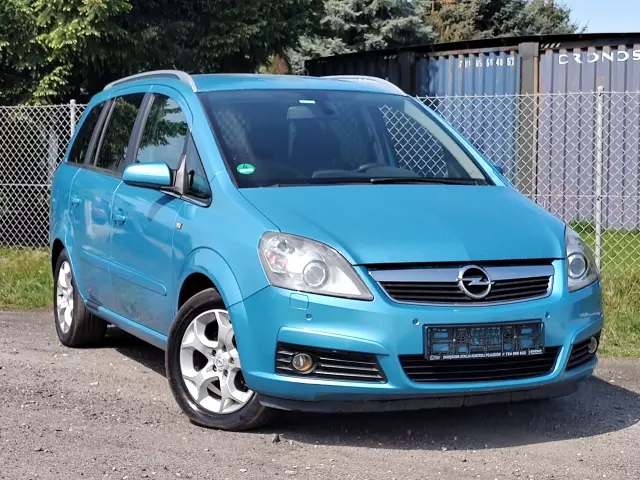 OPEL Zafira Cosmo
