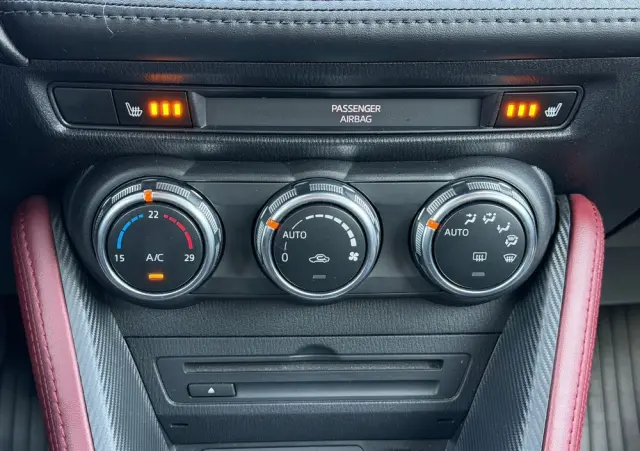 MAZDA CX-3 SKYACTIV-G 120 FWD Exclusive-Line